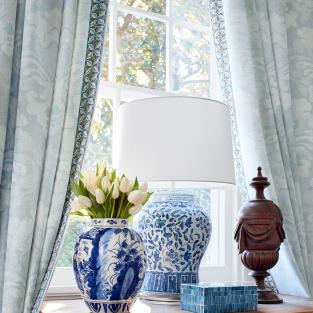 Darcey Damask