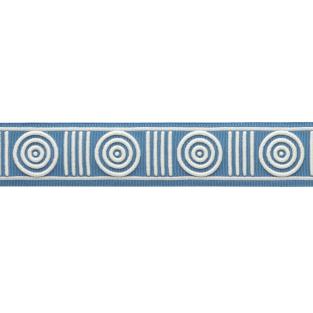 MDS Embroidered Rosette Border