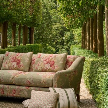 Mulberry Home New Vintage Floral lifestyle photo