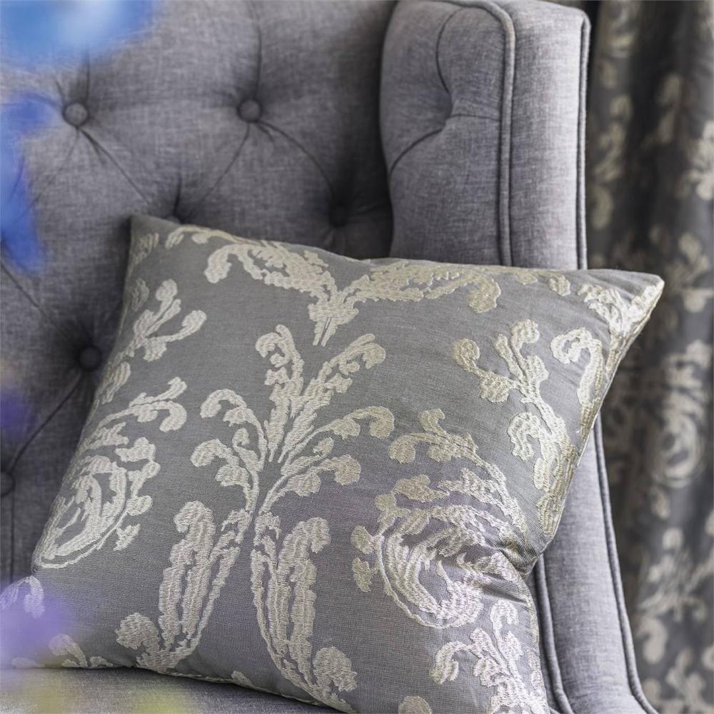 Riverside Damask