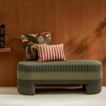 Karri Stripe