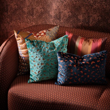 Jim Thompson Petal Dust - Oriental Odyssey II Velvets - sfeerfoto 2