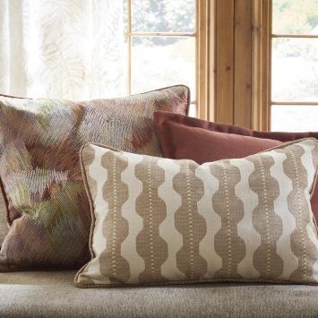 Iliv Emberley – sfeerfoto, afgebeelde kleur Henna