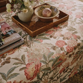 Colefax & Fowler Pendine – sfeerfoto, afgebeelde kleur Red/Forest